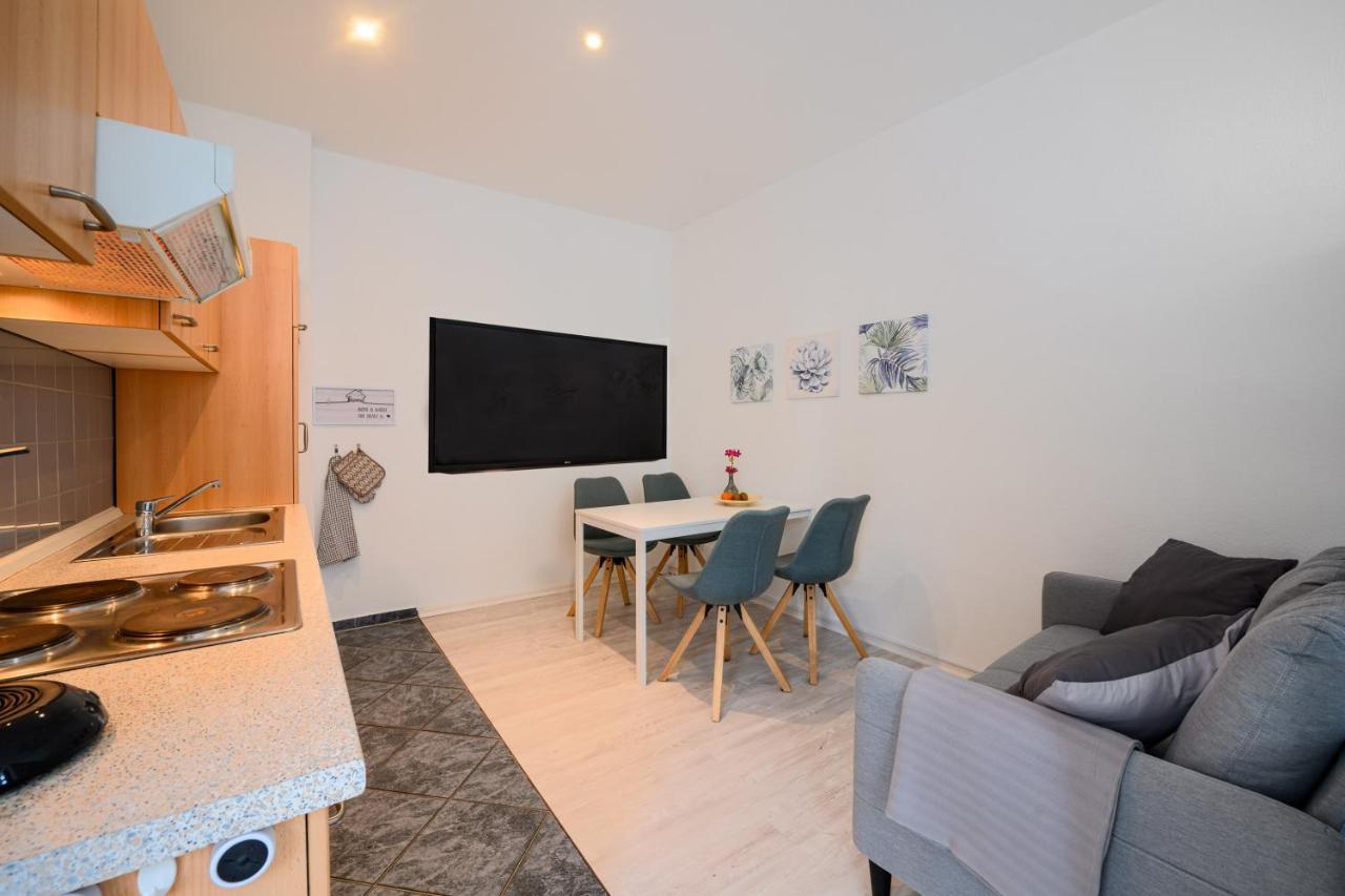 Grosszuegige Wohnung, Top-Lage Auf Dem Werder, Max 4 Personen Magdeburg Luaran gambar