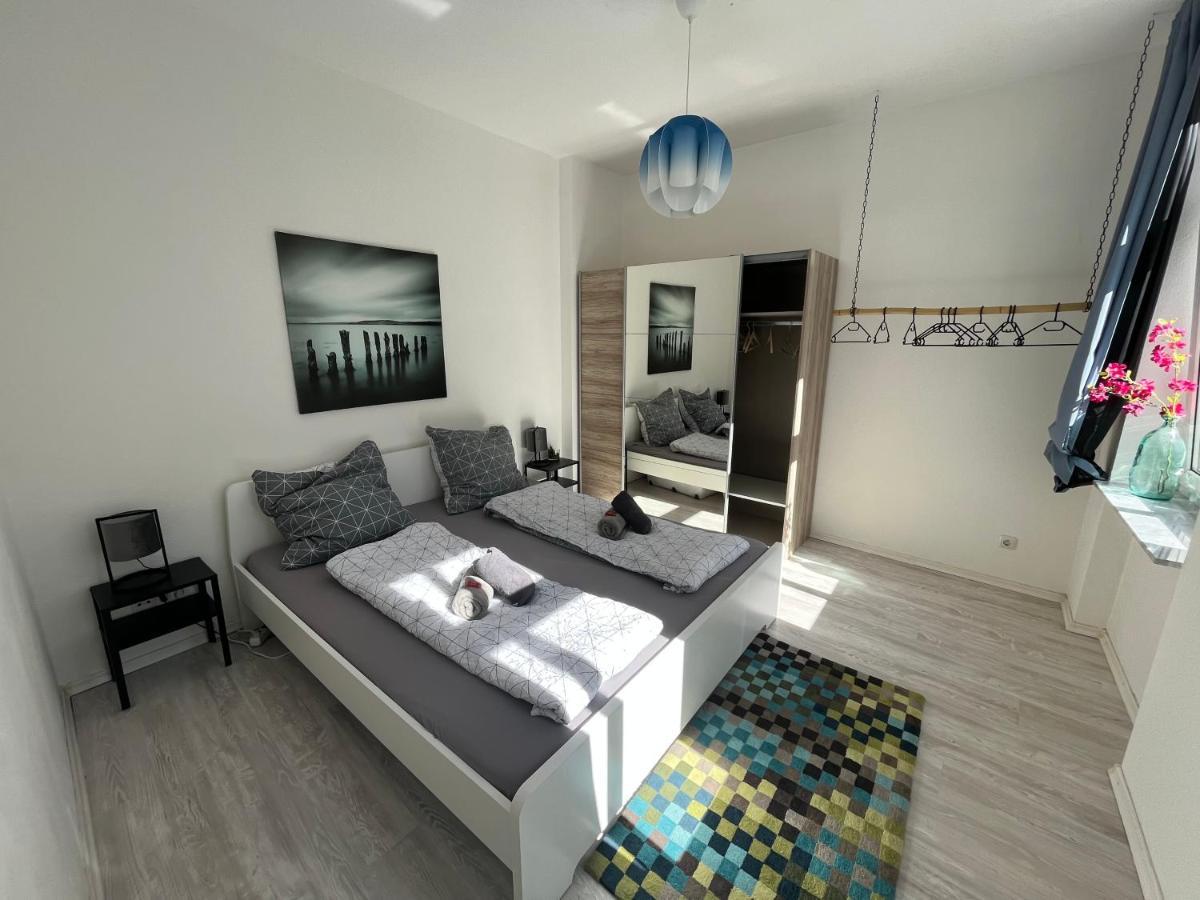 Grosszuegige Wohnung, Top-Lage Auf Dem Werder, Max 4 Personen Magdeburg Luaran gambar